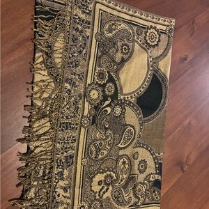 Elegant Pashmina scarf